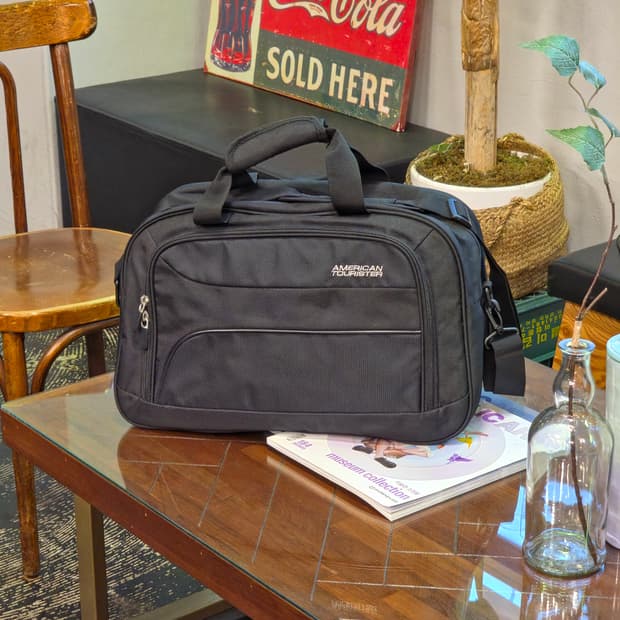 아메리칸투어리스터 블랙 보스턴백