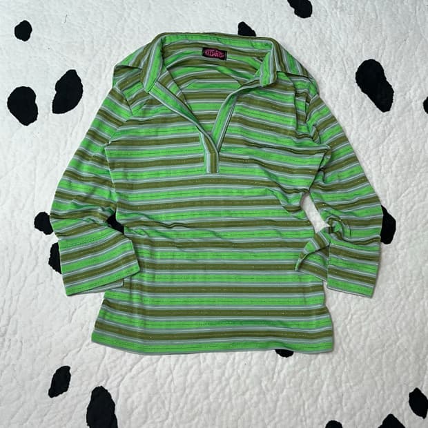 wave girl stripe tee