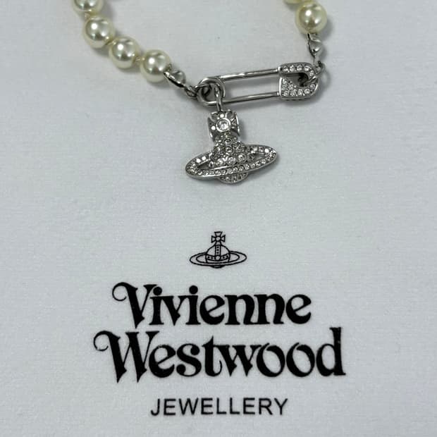계좌할인) 비비안웨스트우드 아카이브 세이프티핀 펄 초커