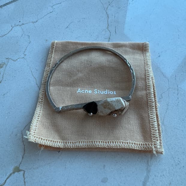 아크네 스튜디오 Acne Studios 모던 스톤 팔찌 OS