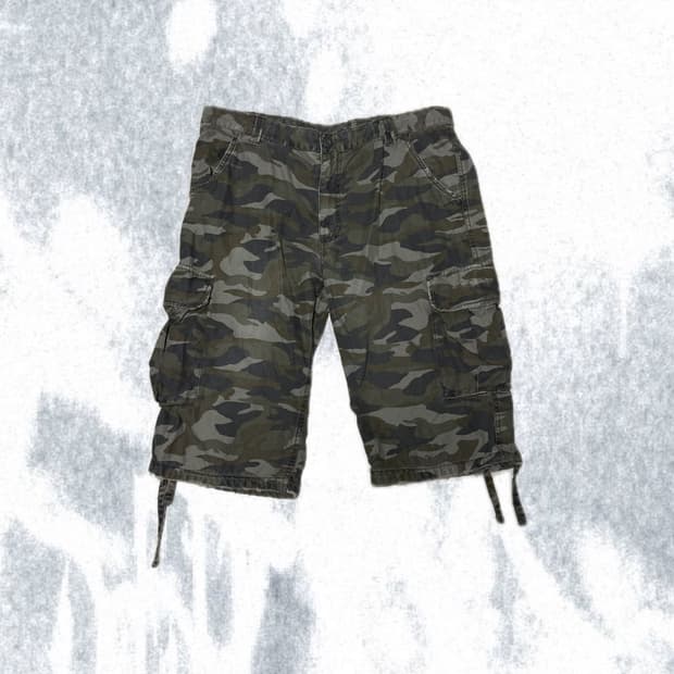 Military Cargo Capris pants