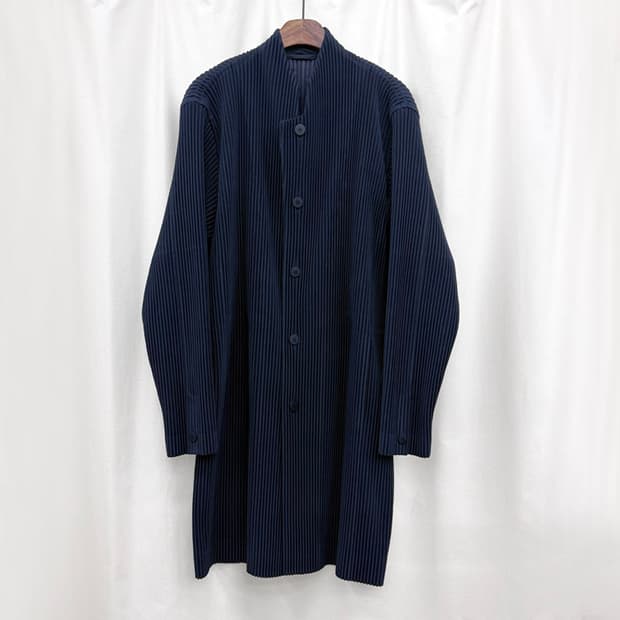 옴므플리세 이세이미야케 테일러드 플리츠 스탠드 카라 코트 4사이즈