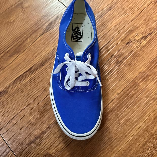 반스 어센틱 275