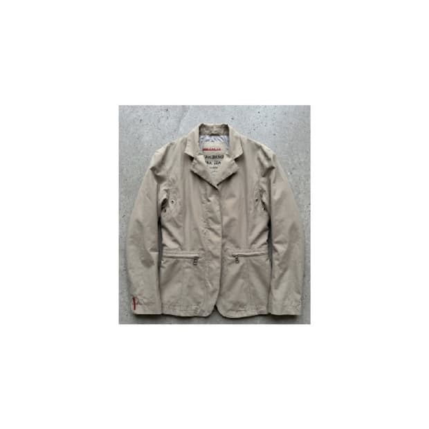 프라다 고어텍스 자켓