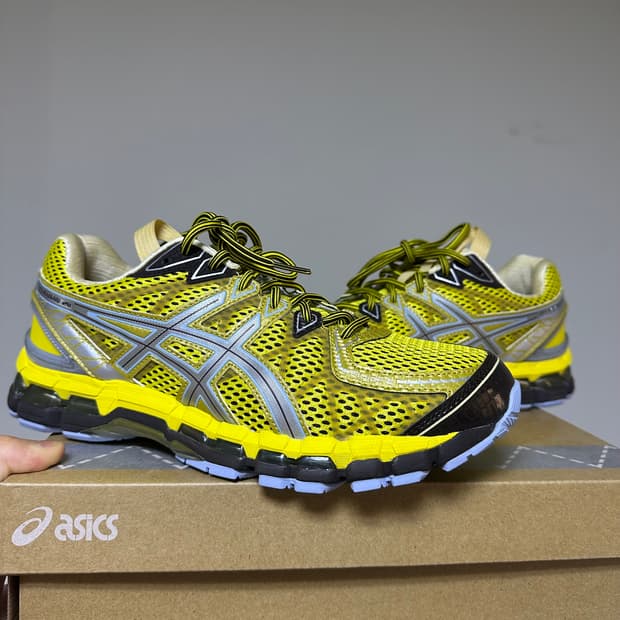아식스 UB9-S 젤 카야노 20 Vibrant Yellow