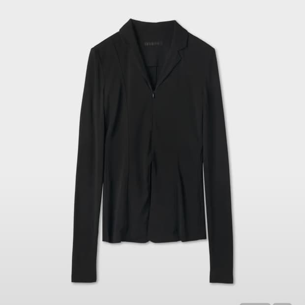 헬무트랭 블레이저 티셔츠 판매합니더.