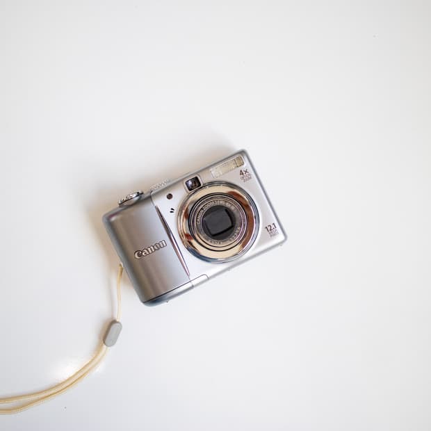 Canon PowerShot A1100is / 빈티지 디지털 카메라