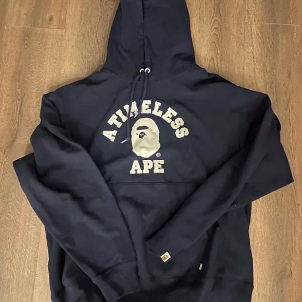 BAPE x JJJ자운드 릴렉스드 클래식 컬리지 풀오버 후드티 (XXL)