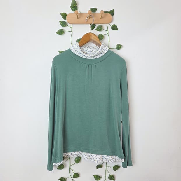 잔꽃 포인트 목폴라 슬리브