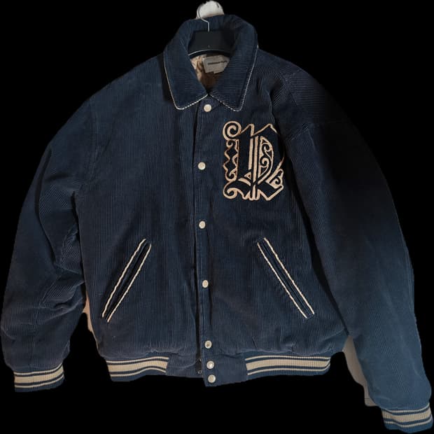 디스이즈네버댓 바시티자켓