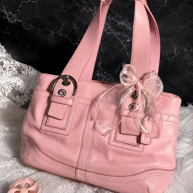 Rare Coach Baby Pink Leather Buckle Tote