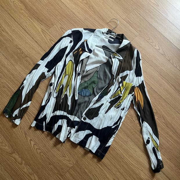 아워레가시 셔츠