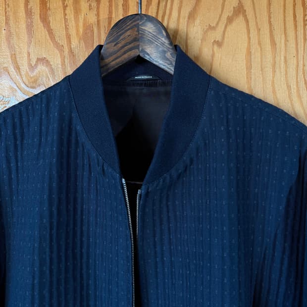 에르메스 2023 S/S 봄버 자켓 판매 합니다.