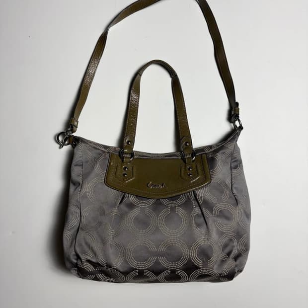 코치 COACH 애슐리 시그니처 패턴 숄더백 PR2200