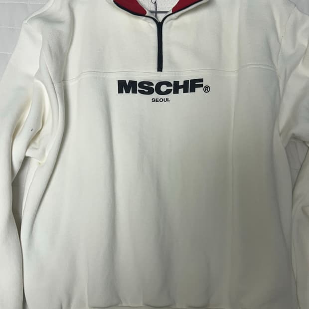 미스치프 하프집업