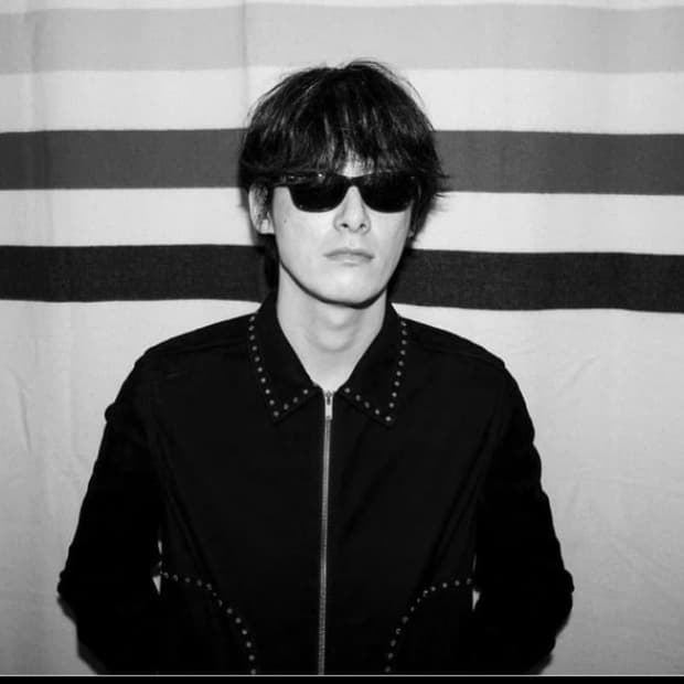 [54] 생로랑 플로랄 스터드 스웨이드 자켓