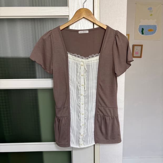 브라운 핀턱 레이어드 블라우스