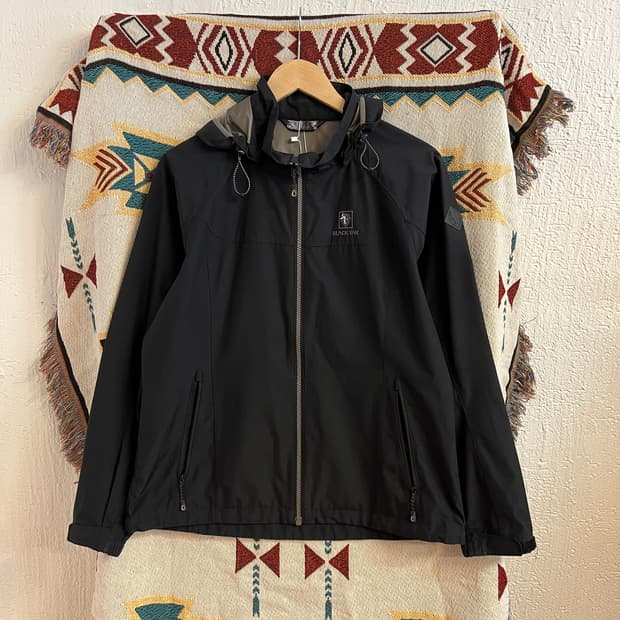 블랙야크 소프트쉘 후드 자켓 100