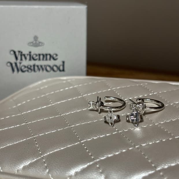 비비안웨스트우드 베라 귀걸이