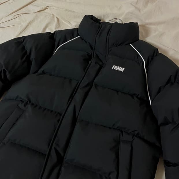 FCMM 클럽 팀 파이핑 숏 패딩 블랙 S (거의 새상품)