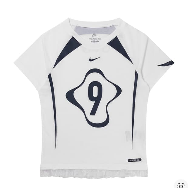 나이키 칠 니트 그래픽 티셔츠 화이트