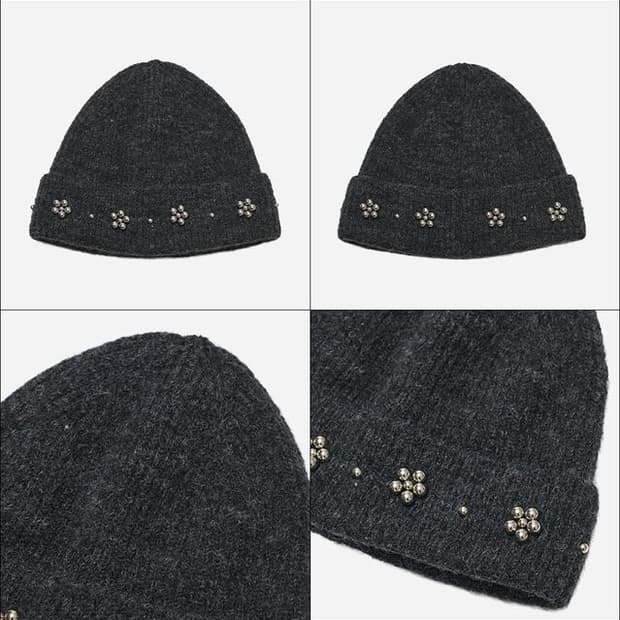 TYPESERVICE Beaded Petal Beanie