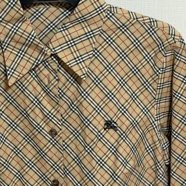 버버리 셔츠 38사이즈(정품)