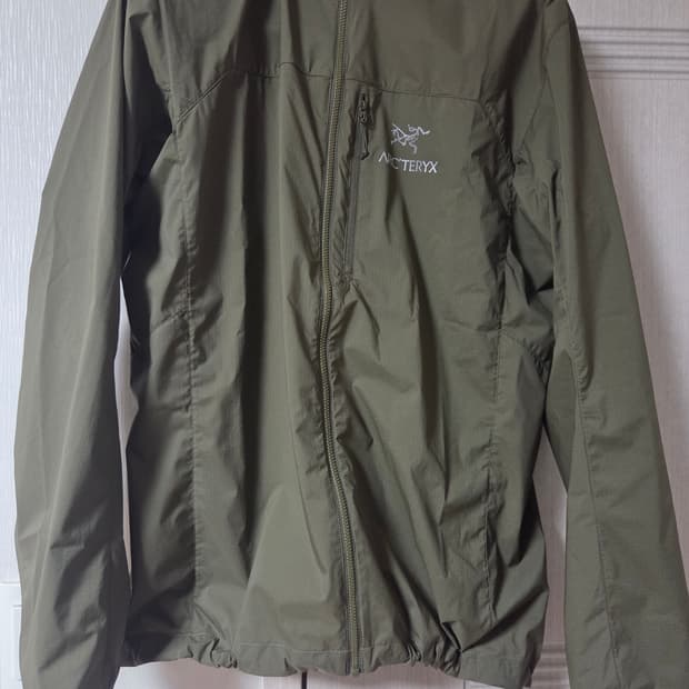 [M]아크테릭스 스쿼미시 후디 타츠