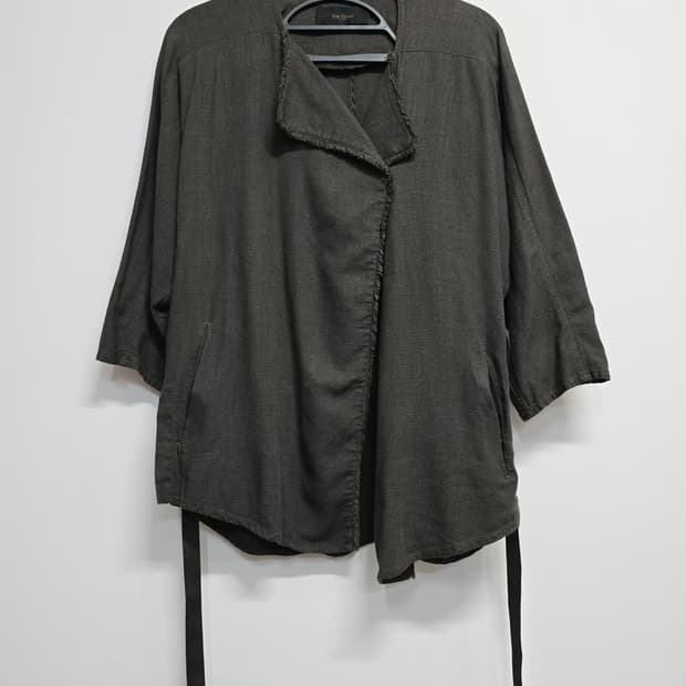 The Izzat 랩 디자인 마레이온혼방 자켓