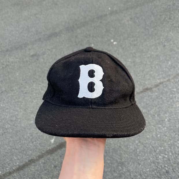 BC By Hujiwara Hiroshi B 로고 캡