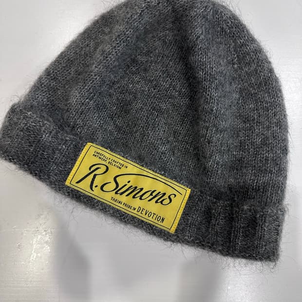 라프시몬스 그레이 비니