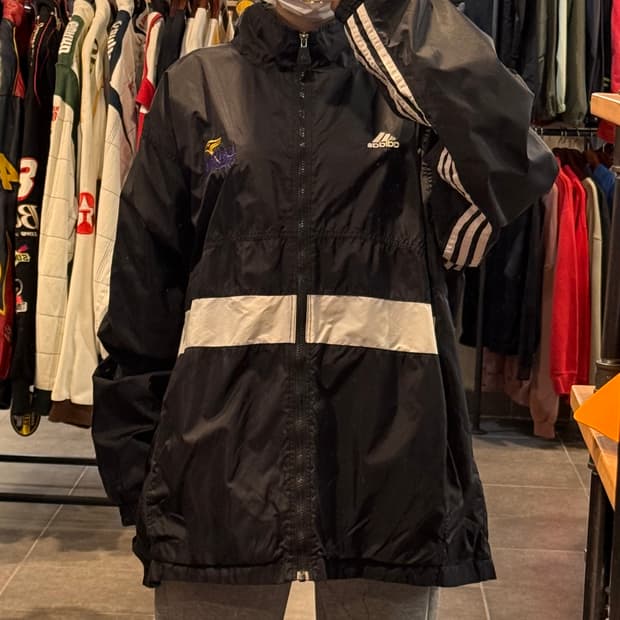 [NO.9]adidas 바람막이