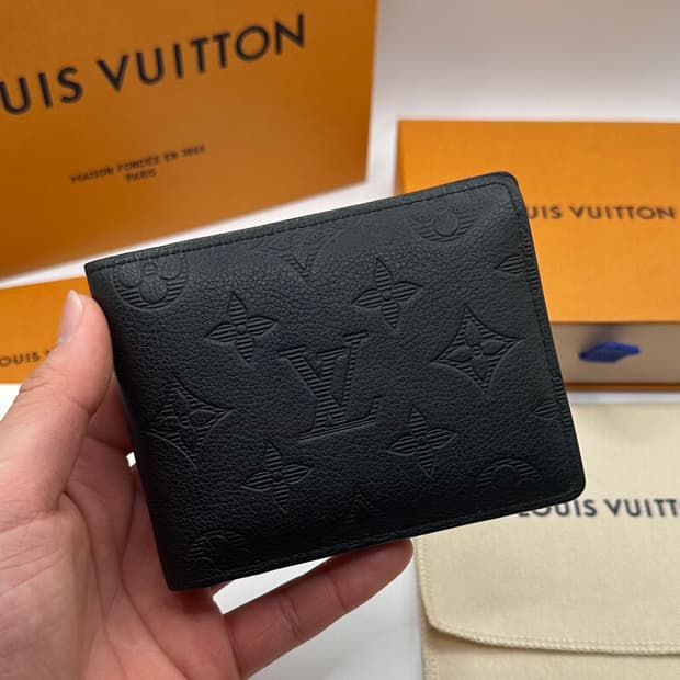 루이비통 쉐도우 반지갑