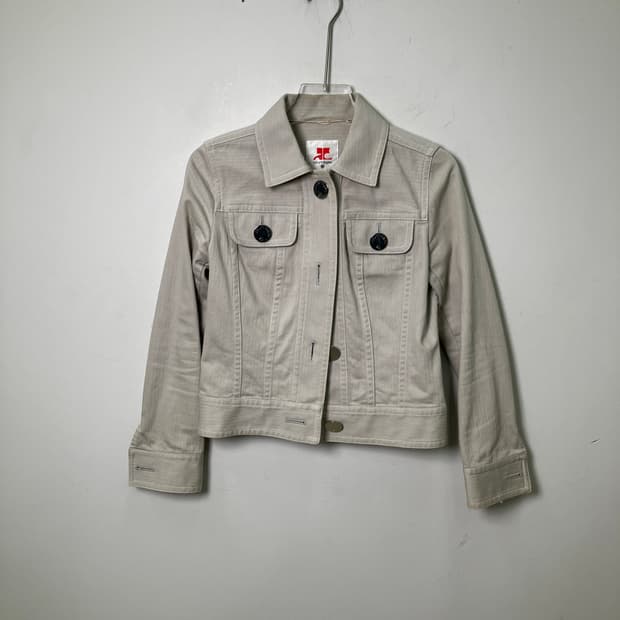 꾸레쥬 21 아이보리 데님 숏 자켓 트러커