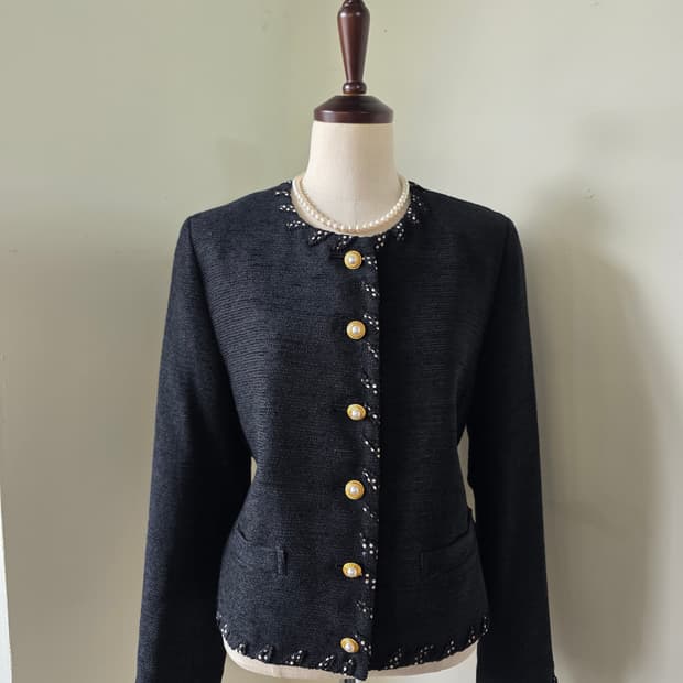 KETTY 금장 버튼 블랙 트위드 자켓