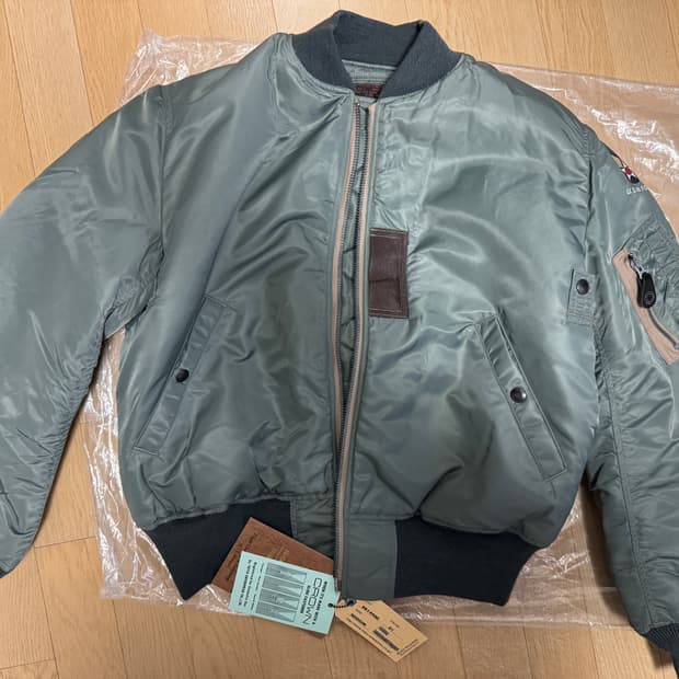 버즈릭슨 알버트터너 MA-1 BR14900 M사이즈 새제품