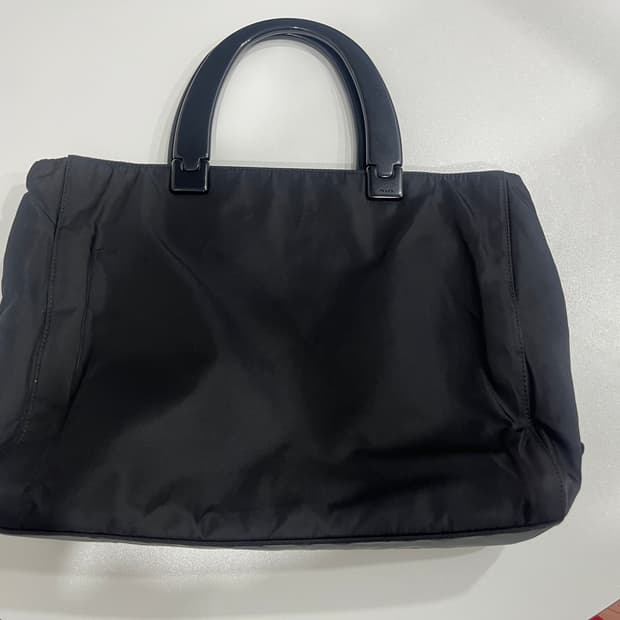 프라다 포코노 나일론 사각 토트백