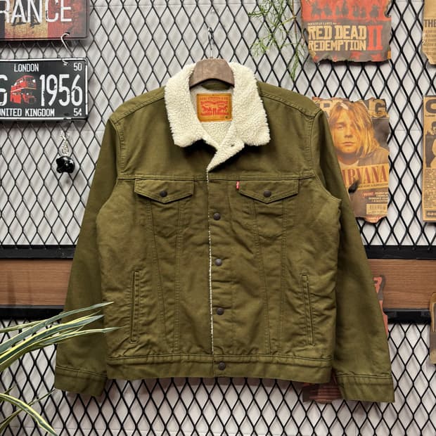 리바이스 타입 3 쉐르파 트러커 자켓 카키