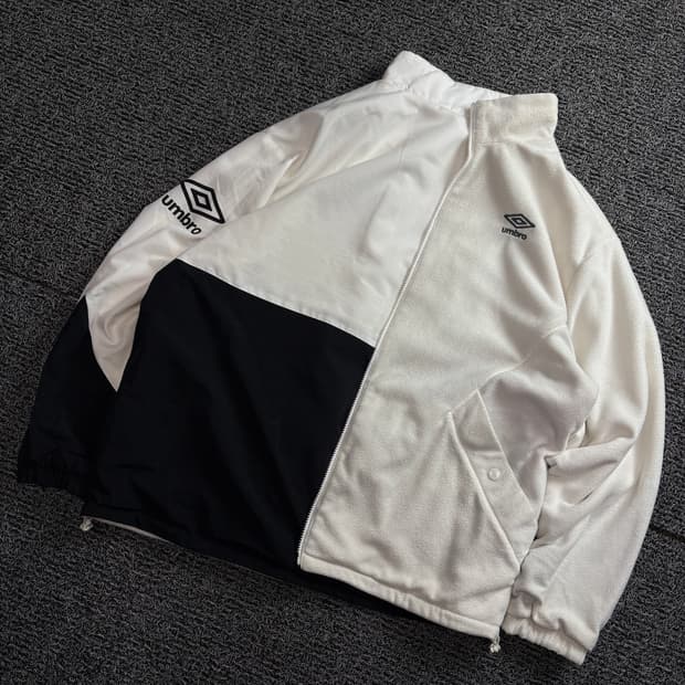 엄브로 리버시블 빅로고 플리스 우븐 자켓 1739