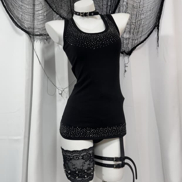 cubic sleeveless
