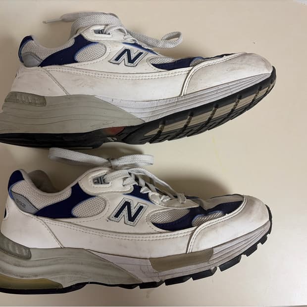 뉴발란스 992 화이트네이비 260