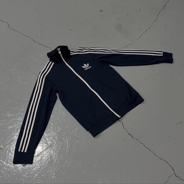 아디다스(adidas) 유로파 네이비 트랙탑 져지
