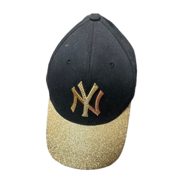 MLB 블랙 골드 모자 판매합니다