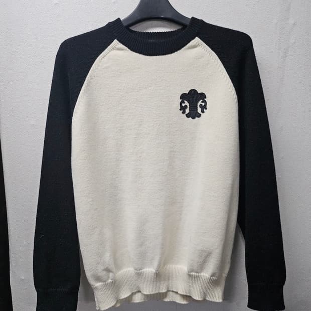 배색 블랙/아이보리 니트 스웨터 L