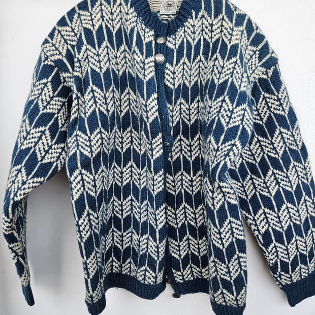 vtg 노르웨이 헤비울 느낌 가디건