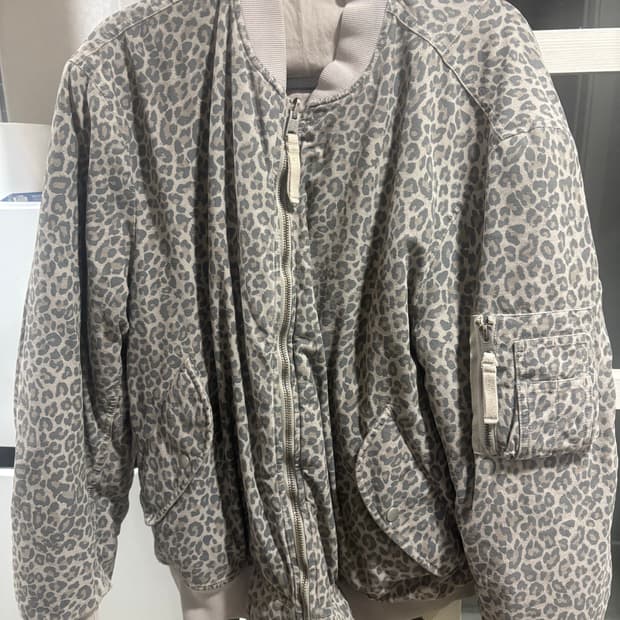 올세인츠 레오파드 봄버자켓 L