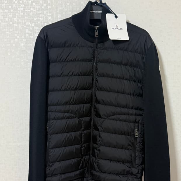 몽클레어 몽클레르 24년식 니트패딩 트리콧 L사이즈