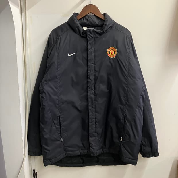 나이키 맨유 누빔 점퍼 자켓 패딩 맨체스터유나이티드