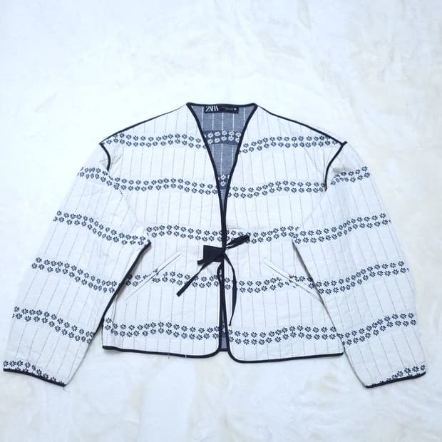 자라 여성 에닉스 퀼트점퍼 M 0307