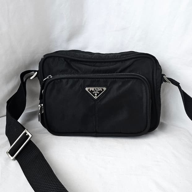 [정품 PRADA] 프라다 카메라백 숄더백 크로스백 남녀공용